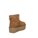 UGG  1134991 Nocciola