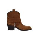 VIA ROMA 15  3953 Cuoio